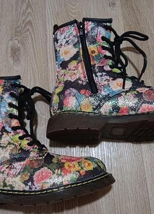 Деми черевики на дівчинку