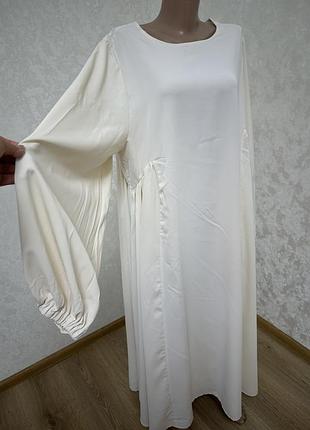 Стильна сукня вільного крою колір вершкового масла пишний рукав