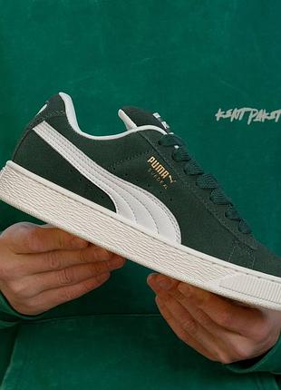 South Beach Vibes on the PUMA Clyde Court "Ocean Drive"