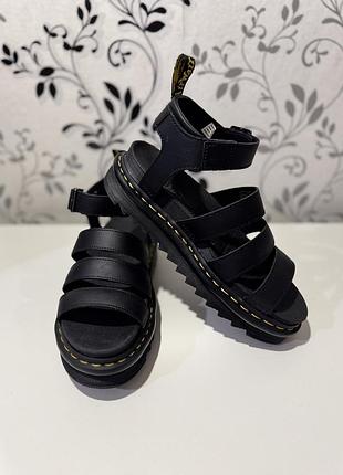 Босоножки женские из натуральной кожи dr.martens, 39р