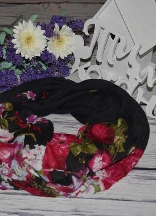 Очень модный фирменный яркий шарф платок цветы