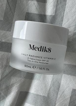 Daily radiance vitamin c антиоксидантний крем c-tetra з spf 30 medik8