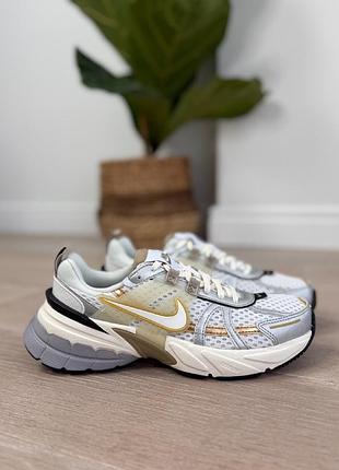 Кросівки nike