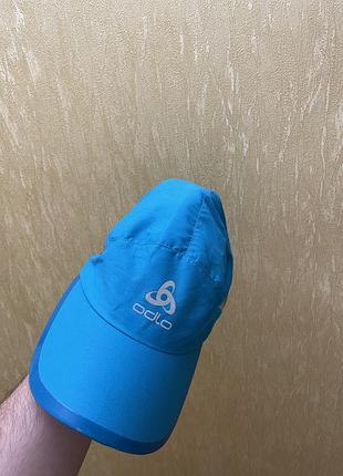 Кепка odlo 4