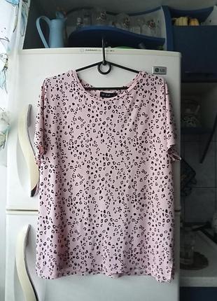 Нежная футболка