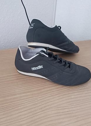 Kinetix стильные кроссовки