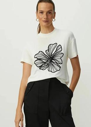 Футболки жіночі з вишивкою ,турція