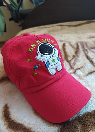 Продам кепку на хлопчика