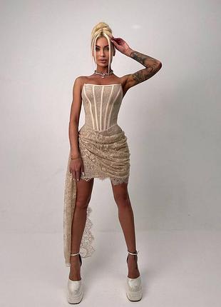 Мереживна сукня міні