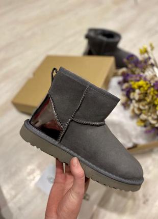 Зимние женские угги ugg mini grey metallic серые (уггі)