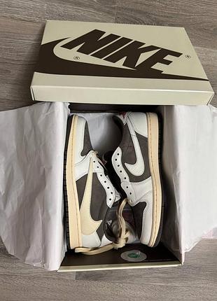 Женские кроссовки nike jordan 1 retro low og sp travis scott reverse mocha