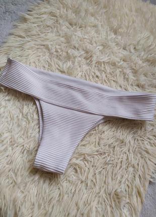 Низ від купальника, плавки