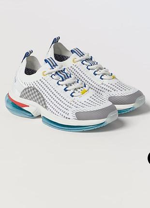 Нові легкі кросівки zara unisex p 36