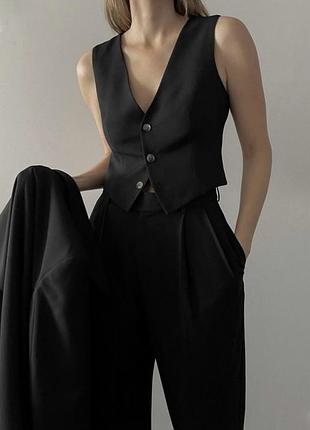 Жилетка класична костюмна трендова xs s чорна zara