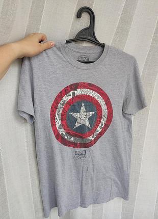 Футболка чоловіча розмір s