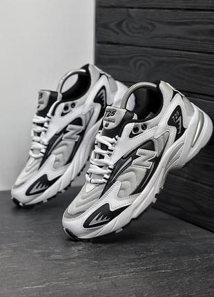 Кросівки new balance