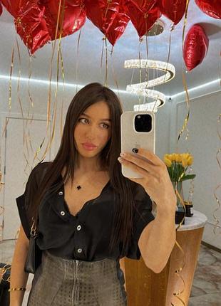 Блузка чорна напівпрозора