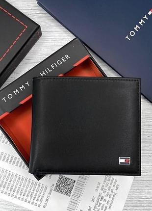 Мужской кошелек из натуральной кожи Tommy hilfiger в подарочной фирменной упаковке