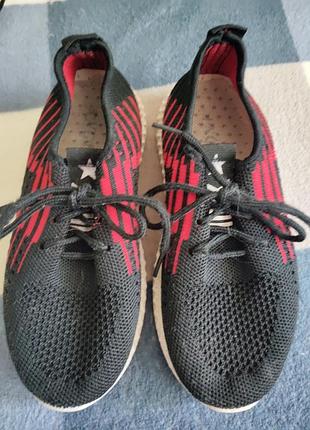 Летние кроссовки