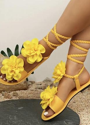 Сандалі босоніжки модні жіночі 2025