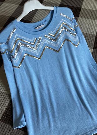 Блакитна трикотажна кофта з віскози