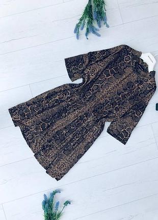 Сукня prettylittlething