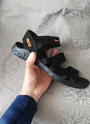 Нові шкіряні сандалі nike Brown acg.