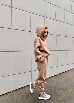 Костюм спорт бежевый