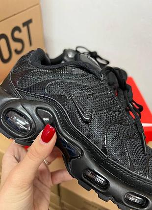 Кроссовки nike air max plus tn triple black 6