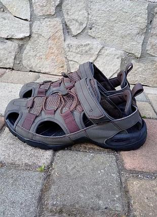 Сандалии teva forebay