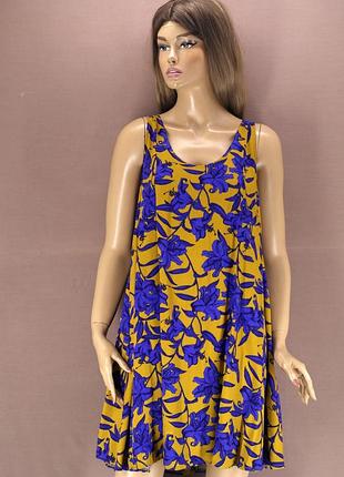Брендовое вискозное свободное платье "h&m" горчичное с синим цветочным принтом. размер eur40.