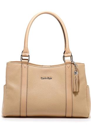 Кожаная сумка calvin klein оригинал, базовая, минималистичная, бежевая, премиум
