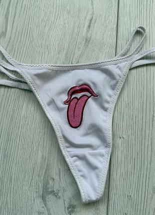 Білі класичні стрінги