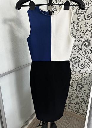 Сукня herve leger