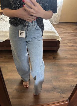 Джинси стильні блакитні з камінчиками