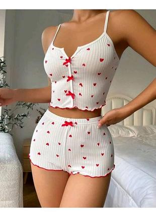 Піжама в рубчик з сердечками