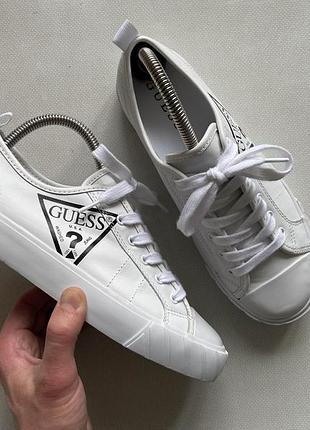 Guess, оригінал  шкіряні кросівки, кеди