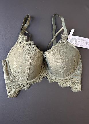 Бюстгальтер
