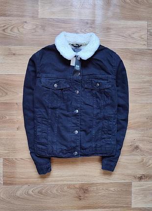 Класна утеплена джинсова куртка