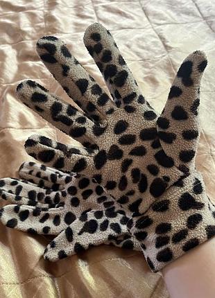 Рукавички леопардові