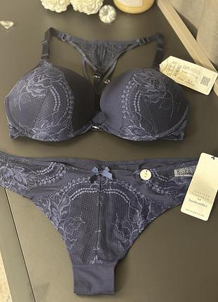 Дуже красивий комплект hunkemoller