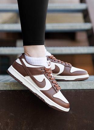 Кроссовки женские womens nike high tops air on side of head island