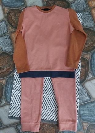 Костюм для прогулянки