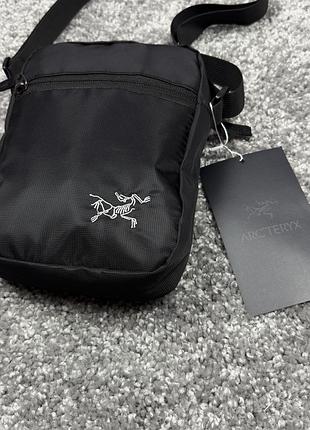 Месенджер arcteryx