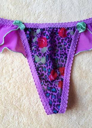 Новые фиолетовые сиреневые разноцветные леопардовые с цветами трусики гипюровые стринги гипюр цветы хс-с/6-8/34-36/42-44 marks spencer