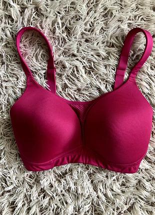 Спортивный топ-бюстгальтер marks & spencer тёмного малинового цвета 🩷