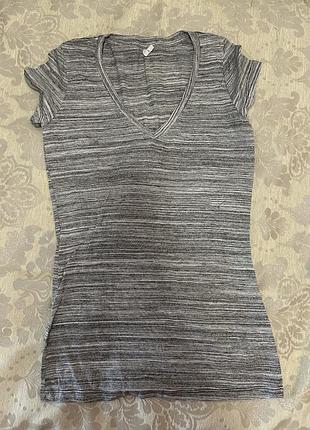 Футболки по 129 грн