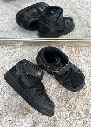 Дитячі кеди снікерси від nike