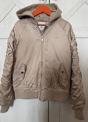 Стильний атласний бомпер куртка