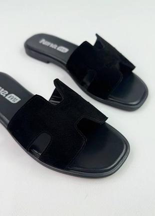 Трендовые черные замшевые шлепанцы